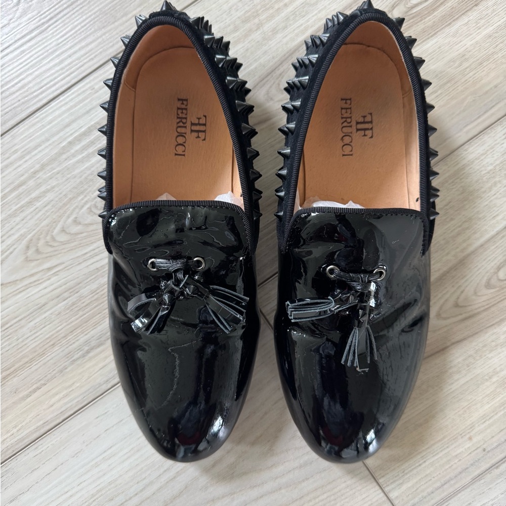 FERUCCI CHILDREN KIDS BLACK SPIKED LEATHER WITH TASSEL LOAFER SIZE BIG BOY 5